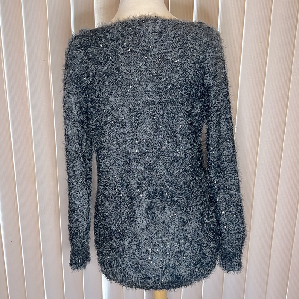 Grey sequin sweater - Picture 3 of 4